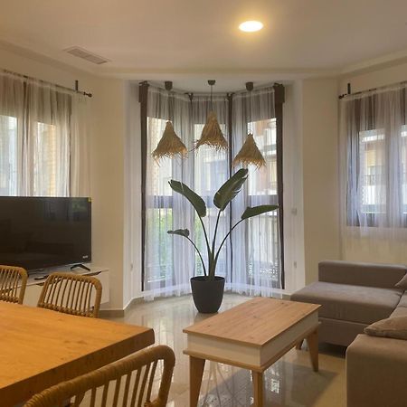 Piso Elche-Centro Apartment ภายนอก รูปภาพ
