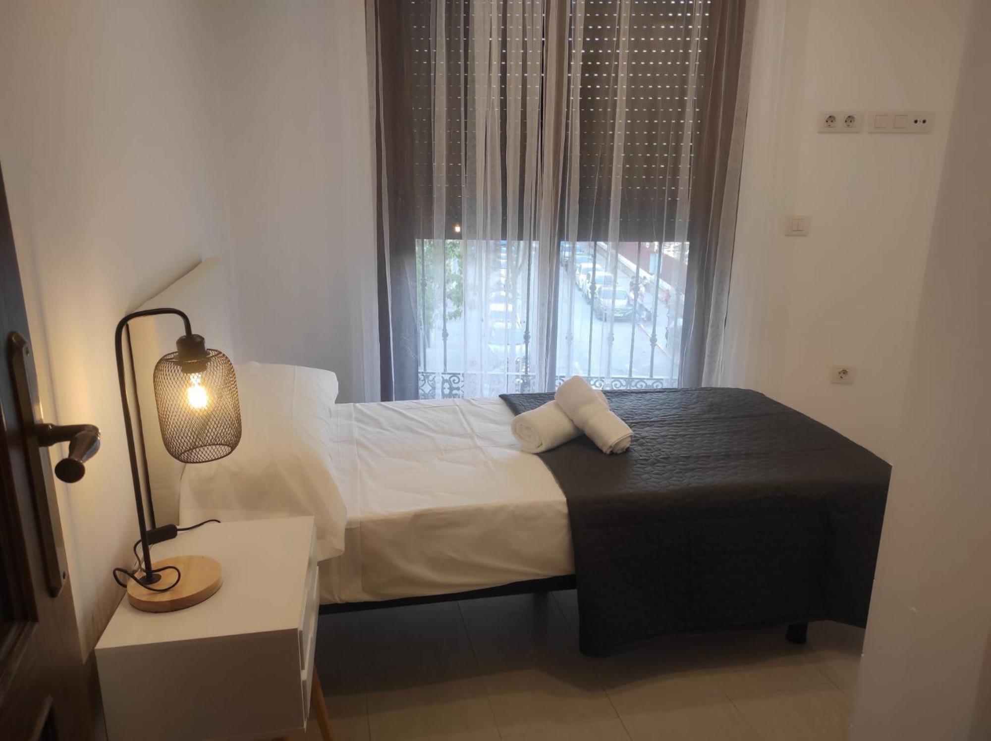 Piso Elche-Centro Apartment ภายนอก รูปภาพ