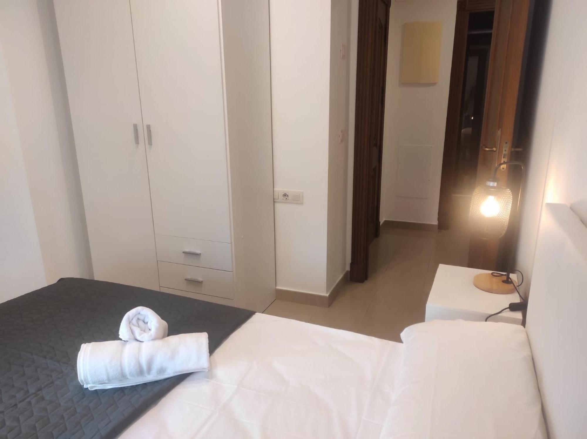 Piso Elche-Centro Apartment ภายนอก รูปภาพ